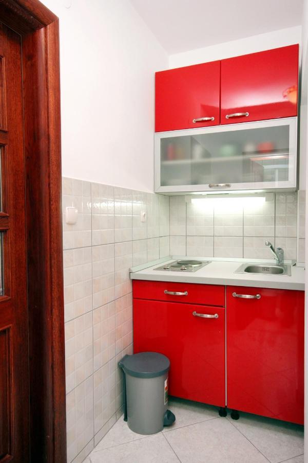 Family Friendly Apartments With A Swimming Pool Rogoznica - 7557 Exterior photo